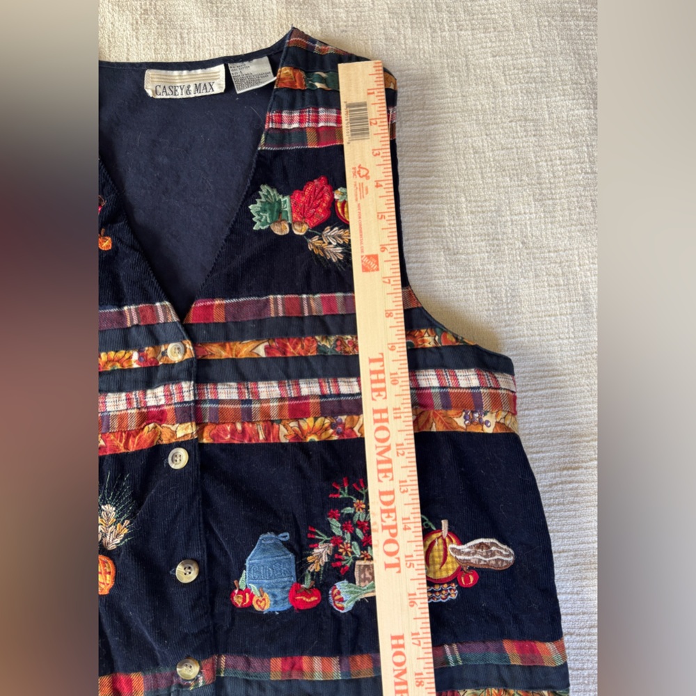 Casey & Max Vintage Cotton Embroidered Harvest Fall Theme Vest w Tie Back - Picture 8 of 11